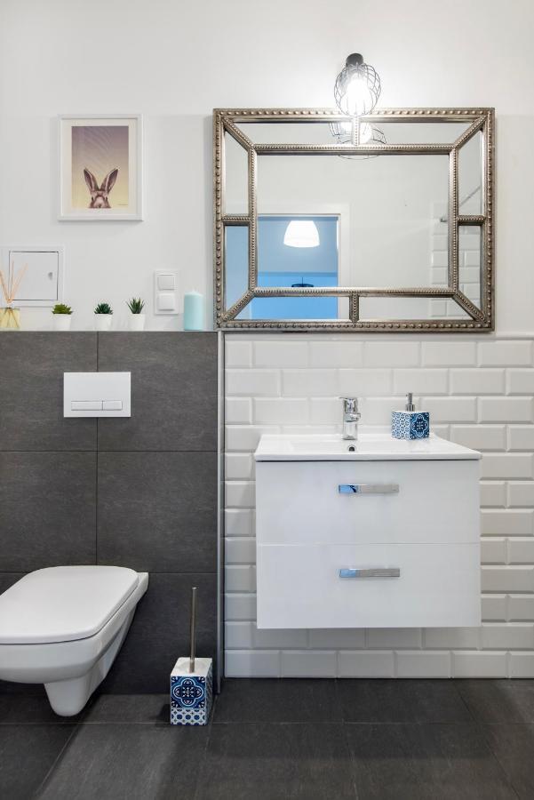 Apartament Delux 2 Legnica Ul. Kominka 16 Lejlighed Eksteriør billede